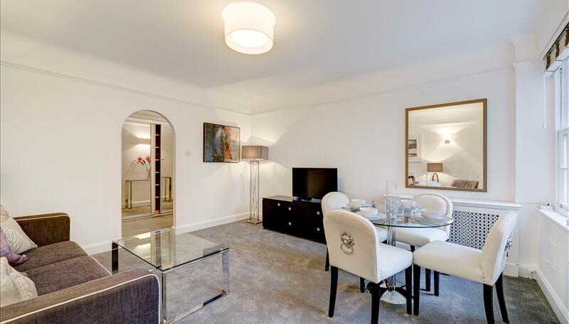 2 bed property in 145 Fulham Road, London